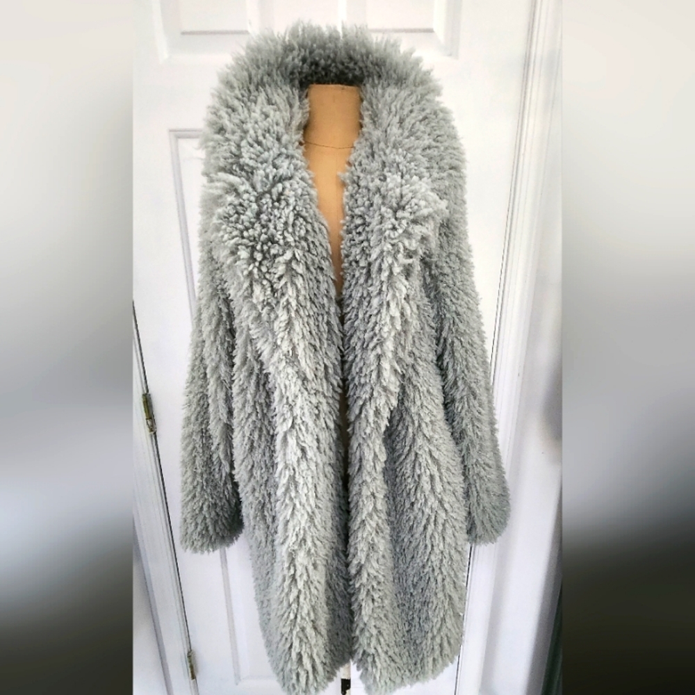 Wild Fable faux fur coat XL